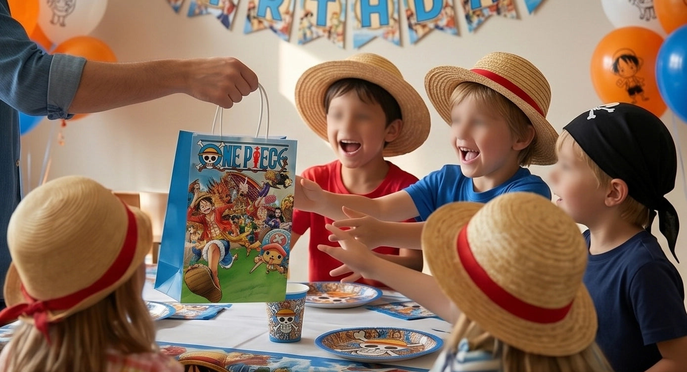 Un groupe d'enfants joyeux portant des chapeaux de paille, tendant les bras avec enthousiasme pour recevoir un sac cadeau d'anniversaire One Piece.